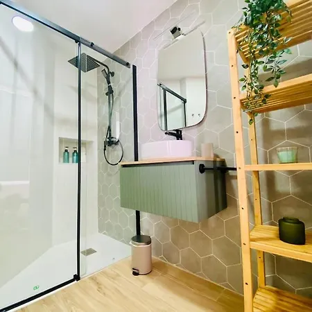 Bajo C - Design & Comfort In Ruzafa Soho Apartment Valencia